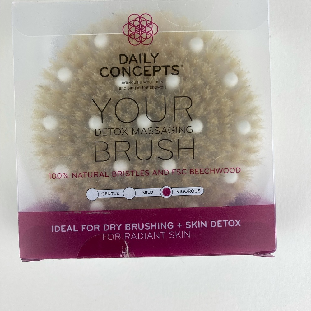 NWOT Daily Concepts Detox Dry Brush Massage